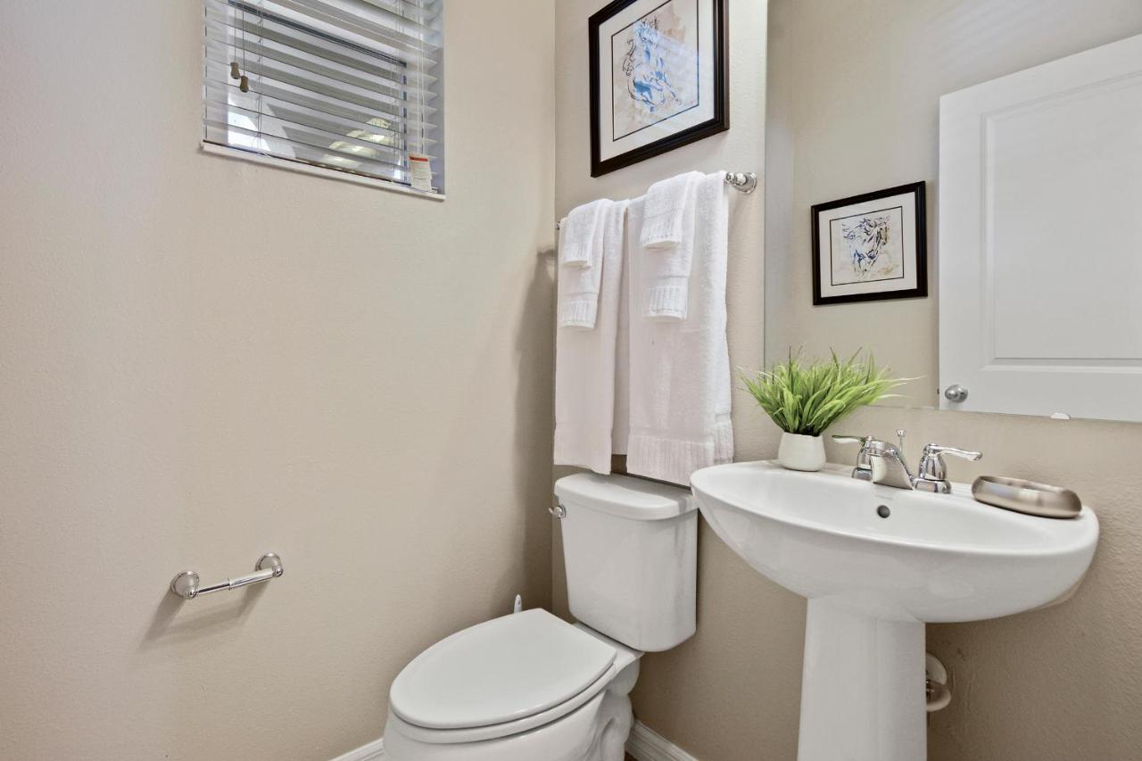 Stunning 4 Bd W/ Gameroom Close To Disney 5110K Kissimmee Exterior foto
